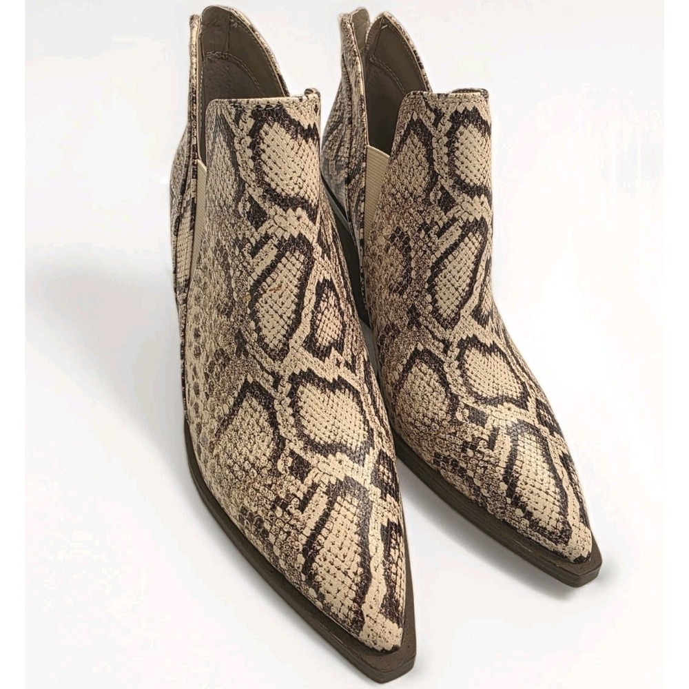 Boho Mob Wife Vince Camuto Snakeskin Ankle Boots Size 9 Pointed Toe Block Heel
